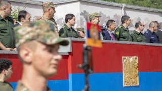 В рамках мероприятий, посвященных 10-летию Следственного комитета РА, председатель СК РА Аргишти Кярамян посетил марз Сюник (Фото)